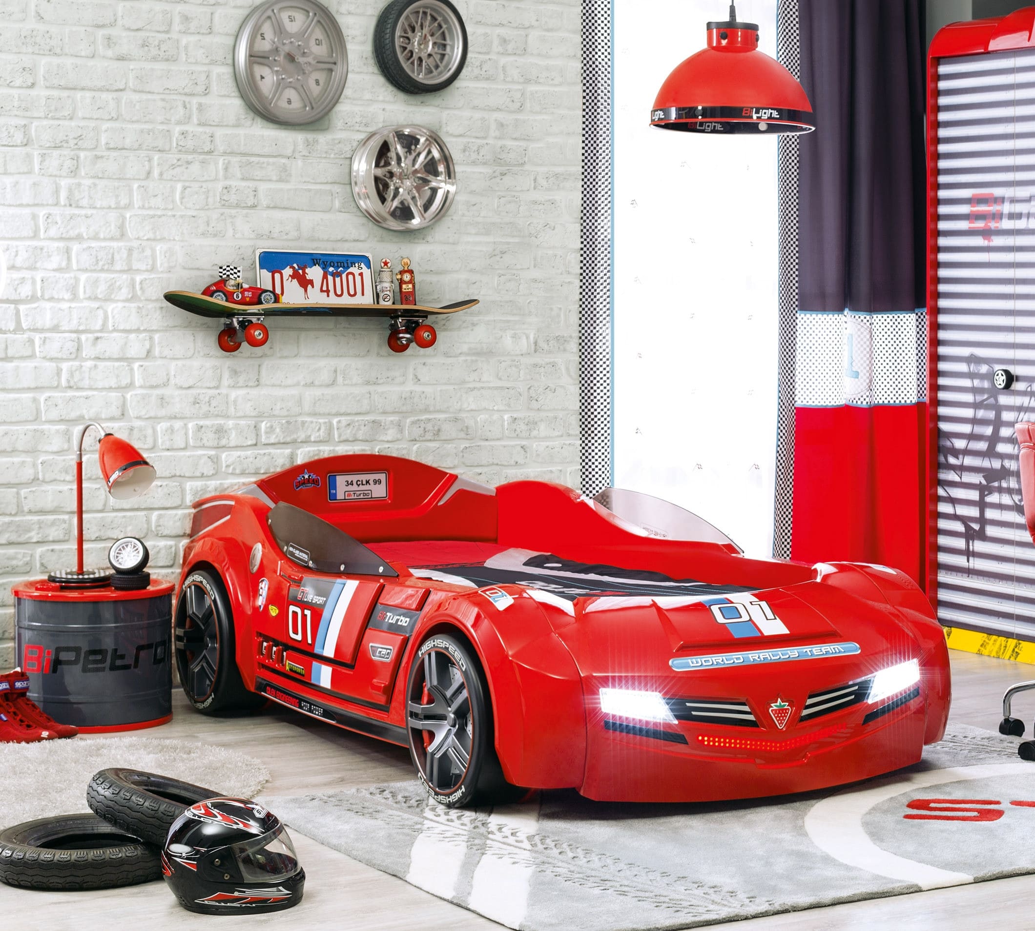 Pat Champion Racer-Rosu