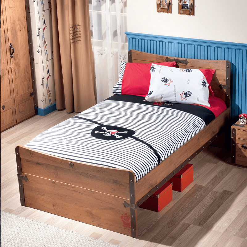 Pat single Black Pirate