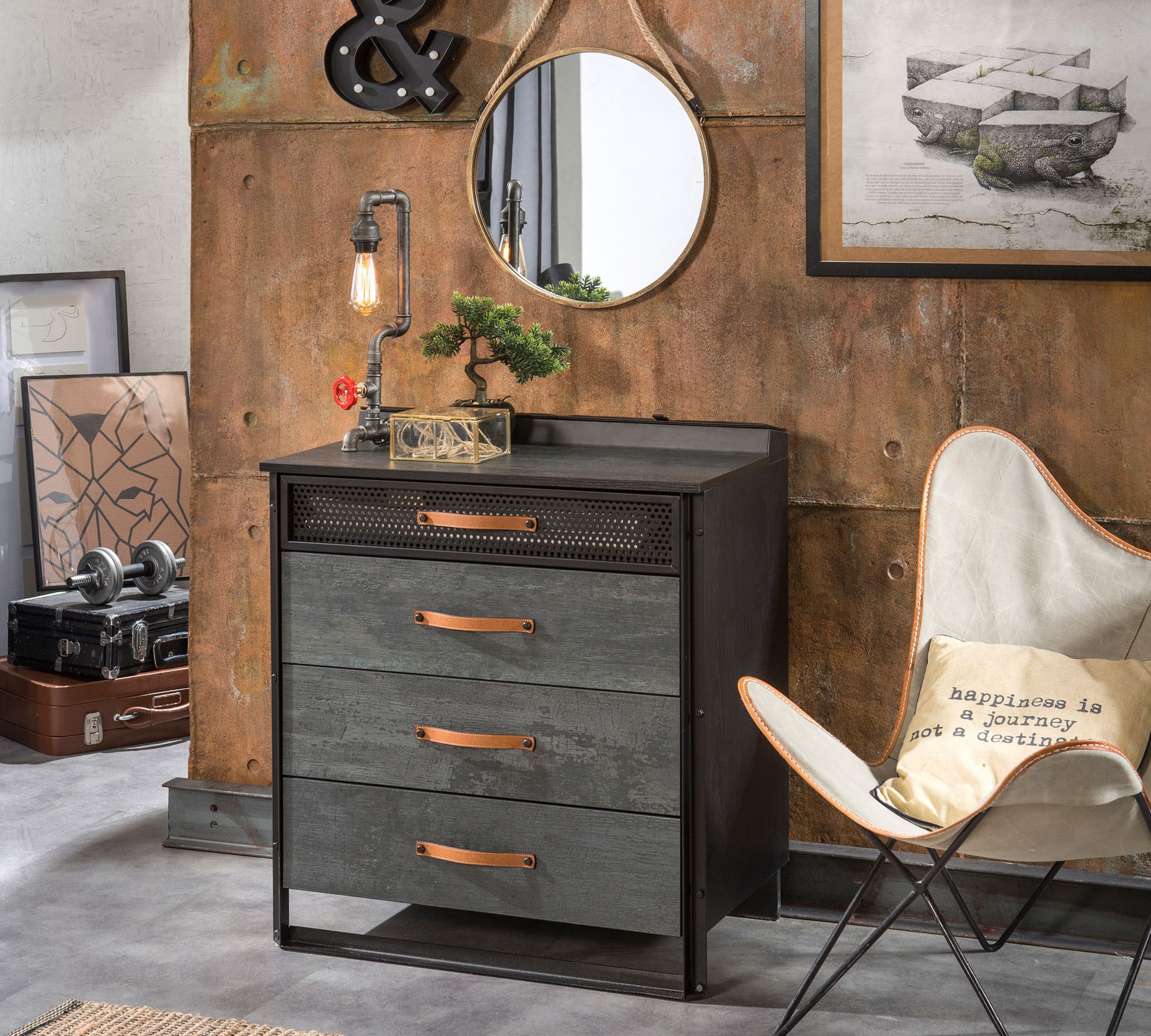 Comoda Dark Metal