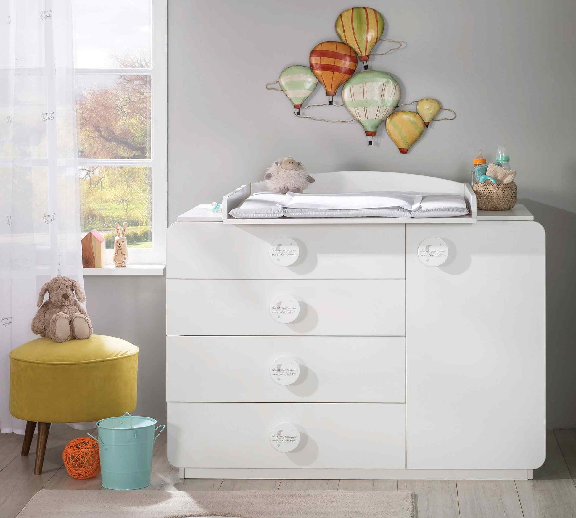 Comoda 4 sertare+1 usa Baby Cotton
