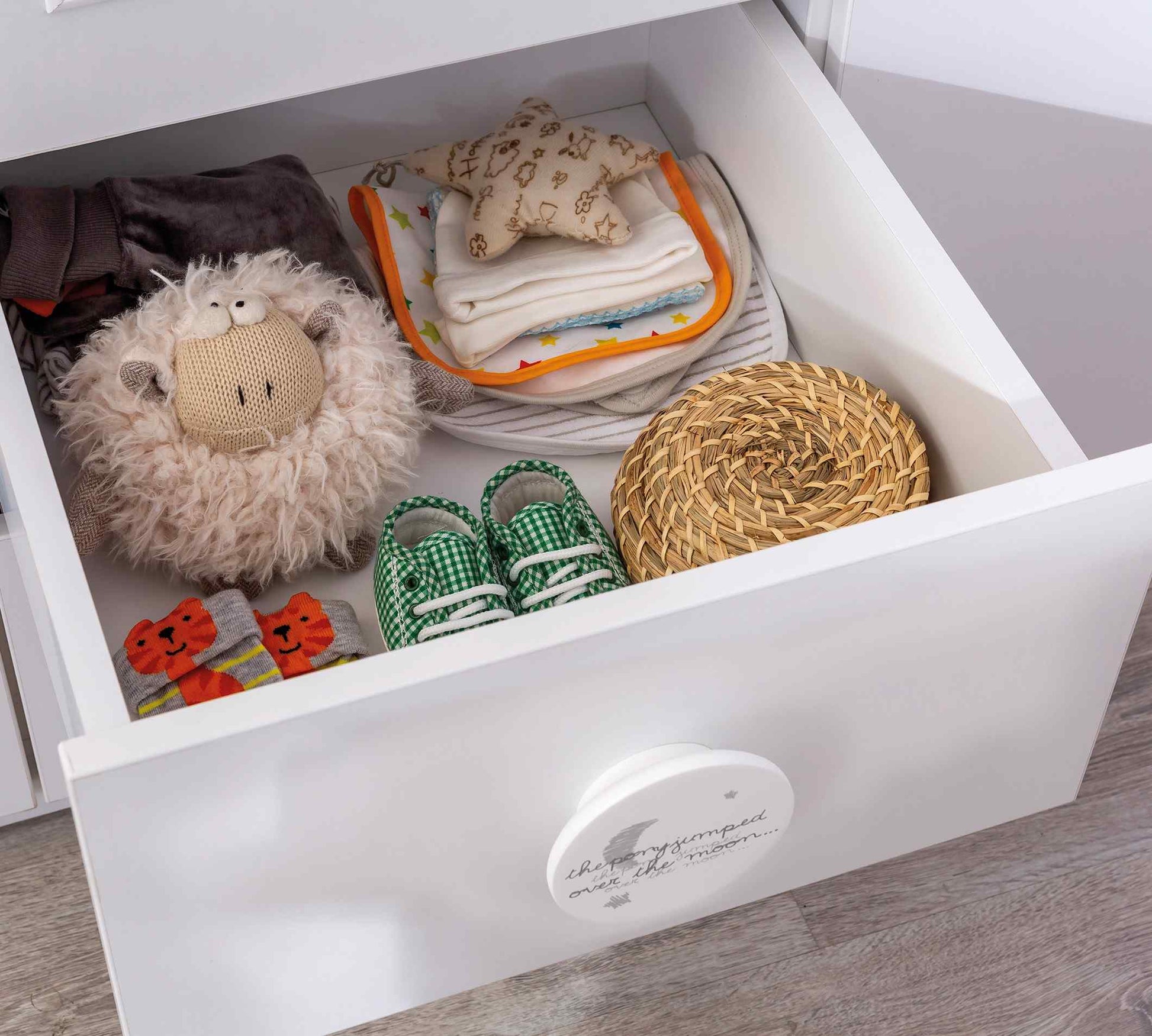 Dulap 3 usi+2 sertare Baby Cotton