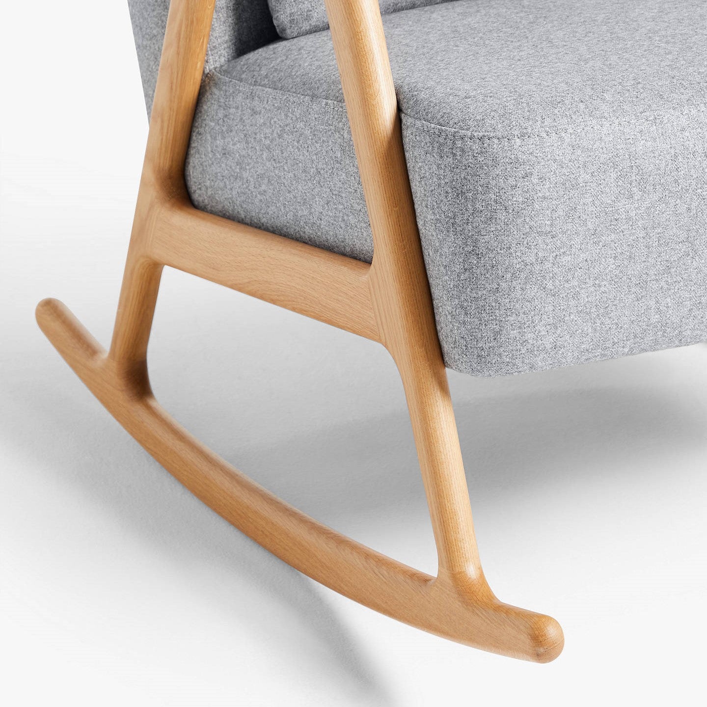 Fotoliu balansoar Herry Stofă